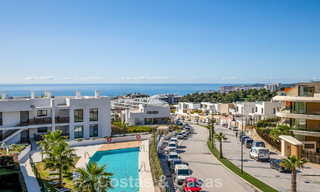 Exclusivos apartamentos de diseño contemporáneo en venta en El Higuerón, Fuengirola, Costa del Sol 802482 