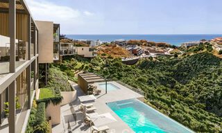 Villas adosadas innovadoras con vistas al mar en venta en una exclusiva zona residencial de Fuengirola, Costa del Sol 802626 