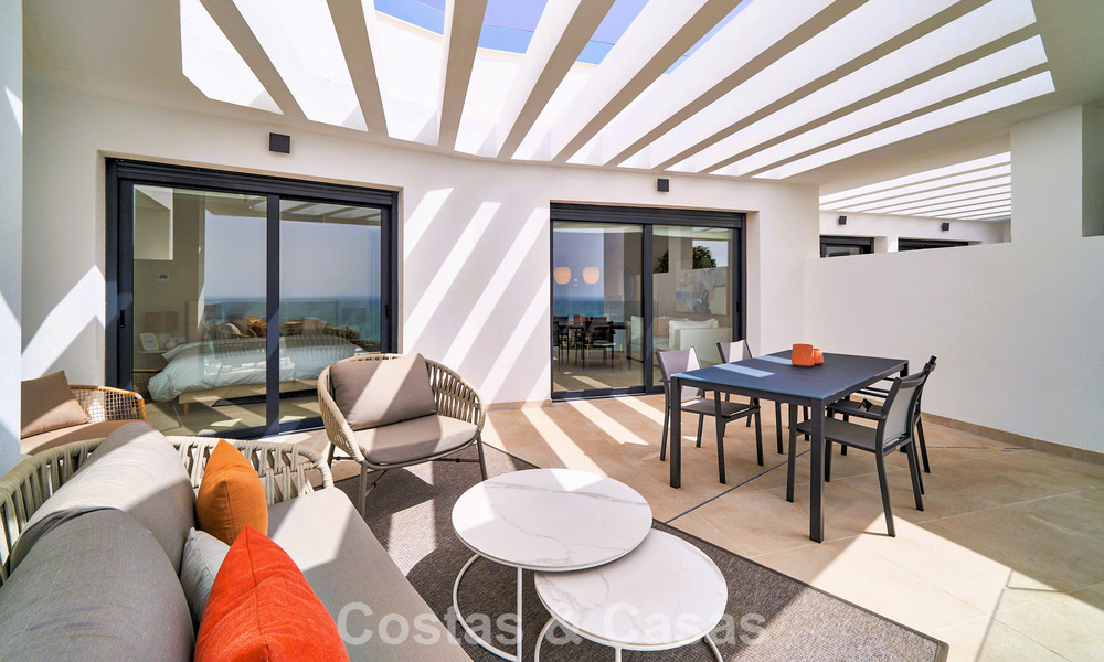 Modernos apartamentos de lujo con vistas al mar en El HIguerón, un complejo de estilo resort en Fuengirola, Costa del Sol 802670