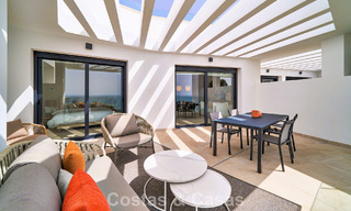 Modernos apartamentos de lujo con vistas al mar en El HIguerón, un complejo de estilo resort en Fuengirola, Costa del Sol 802670 