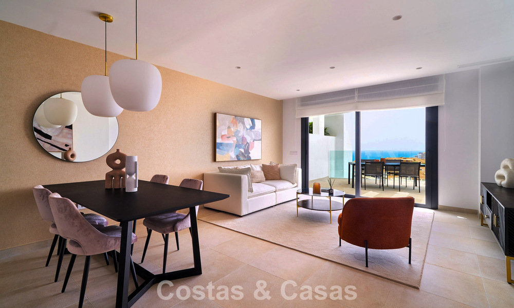 Modernos apartamentos de lujo con vistas al mar en El HIguerón, un complejo de estilo resort en Fuengirola, Costa del Sol 802679