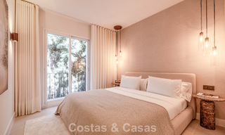 Apartamento de diseño renovado con vistas panorámicas al mar en venta en La Quinta, Marbella - Benahavís 802711 