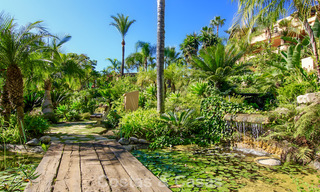 Amplio y lujoso apartamento con vista al mar en venta en un exclusivo complejo en la Milla de Oro de Marbella 802979 