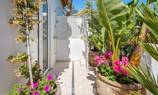 Exclusivo apartamento de lujo reformado en venta en Puente Romano, Marbella 802993 