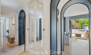Exclusivo apartamento de lujo reformado en venta en Puente Romano, Marbella 803009 