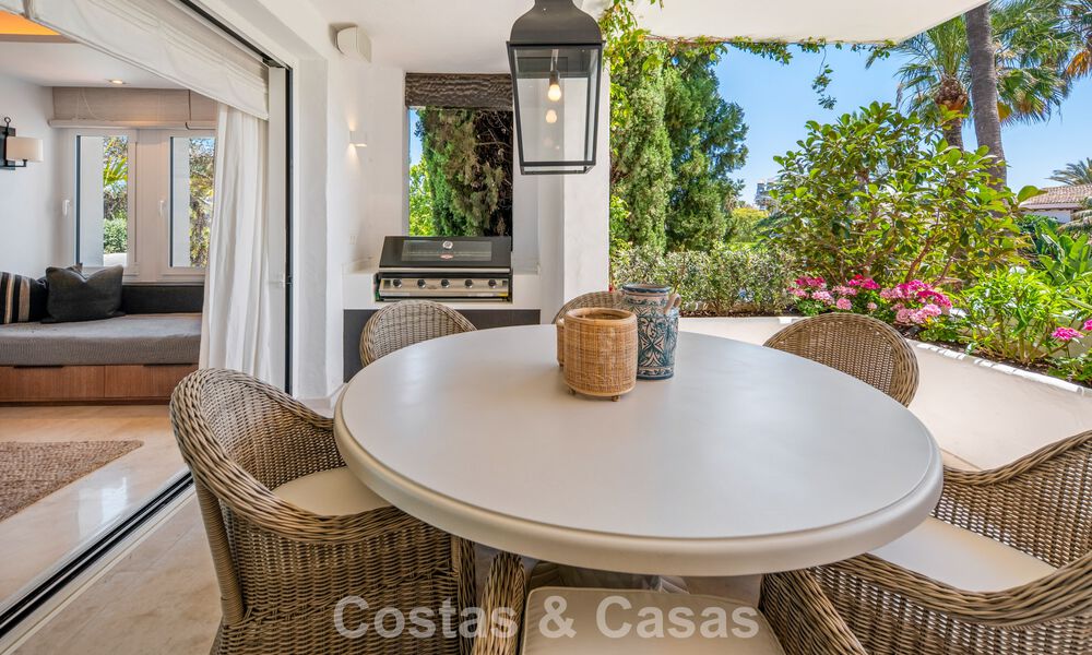Exclusivo apartamento de lujo reformado en venta en Puente Romano, Marbella 803018