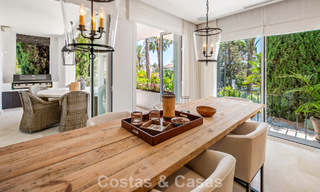 Exclusivo apartamento de lujo reformado en venta en Puente Romano, Marbella 803020 