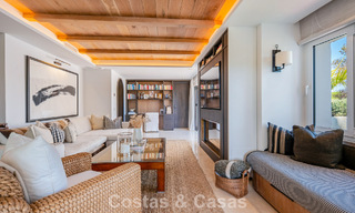 Exclusivo apartamento de lujo reformado en venta en Puente Romano, Marbella 803031 