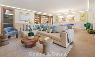 Exclusivo ático dúplex moderno con vistas panorámicas al mar en venta en Nueva Andalucía, Marbella 803079 
