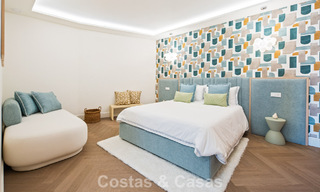 Exclusivo ático dúplex moderno con vistas panorámicas al mar en venta en Nueva Andalucía, Marbella 803095 