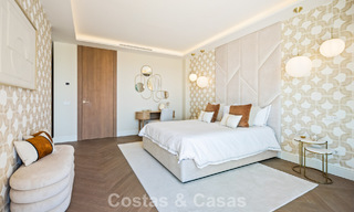 Exclusivo ático dúplex moderno con vistas panorámicas al mar en venta en Nueva Andalucía, Marbella 803100 