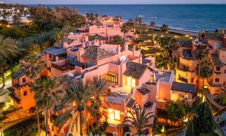 Exclusivo ático dúplex en venta en un complejo residencial junto a la playa en Los Monteros, Marbella Este 803200 