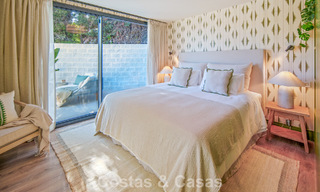 Villa mediterránea de lujo en venta, en primera línea de golf, en una prestigiosa urbanización de Nueva Andalucía, Marbella 803319 