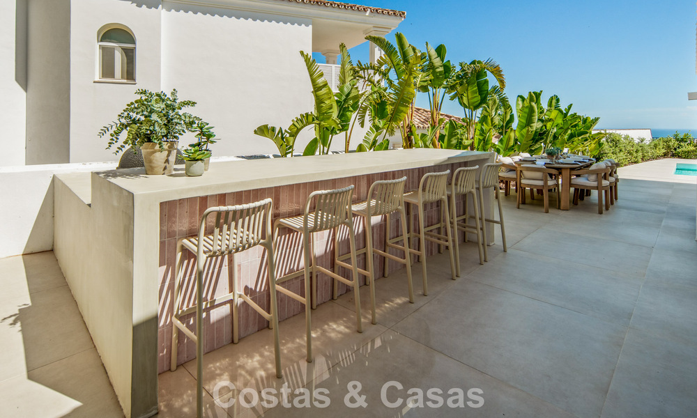 Villa de lujo española contemporánea con vistas panorámicas al mar en venta en Marbella - Benahavís 803357