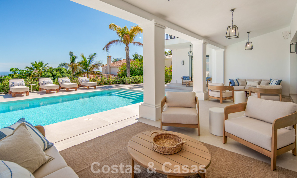 Villa de lujo española contemporánea con vistas panorámicas al mar en venta en Marbella - Benahavís 803360