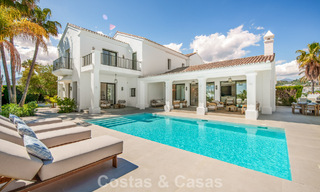 Villa de lujo española contemporánea con vistas panorámicas al mar en venta en Marbella - Benahavís 803363 