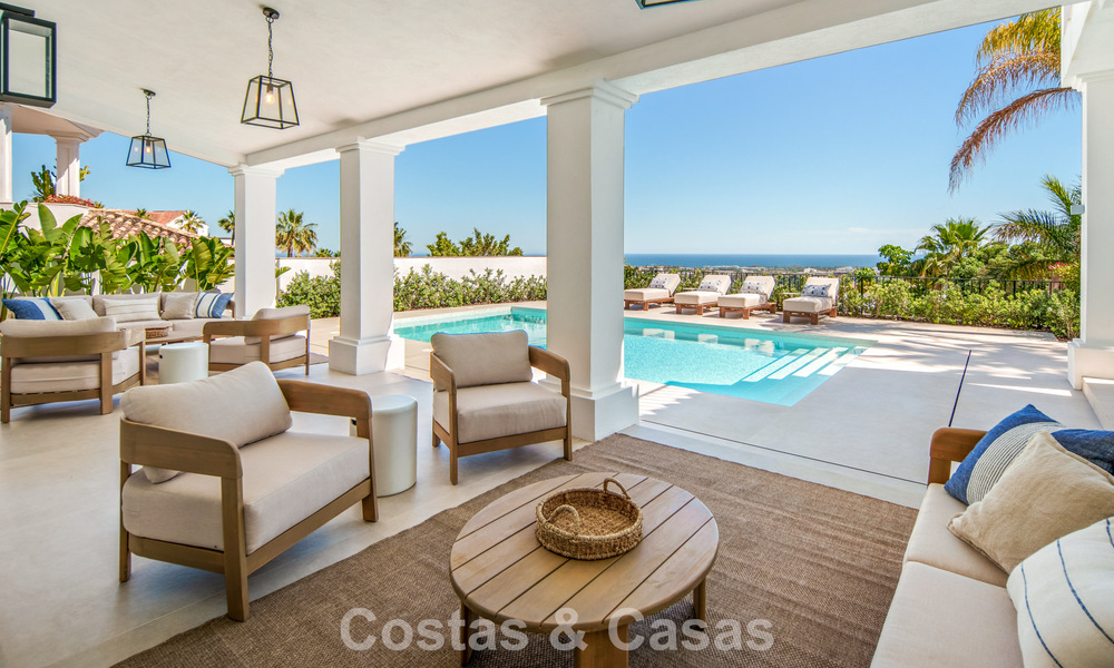 Villa de lujo española contemporánea con vistas panorámicas al mar en venta en Marbella - Benahavís 803365