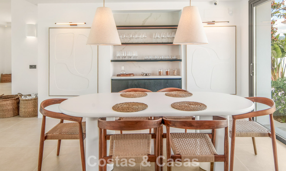 Villa de lujo española contemporánea con vistas panorámicas al mar en venta en Marbella - Benahavís 803377