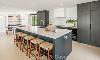 Villa de lujo española contemporánea con vistas panorámicas al mar en venta en Marbella - Benahavís 803379 