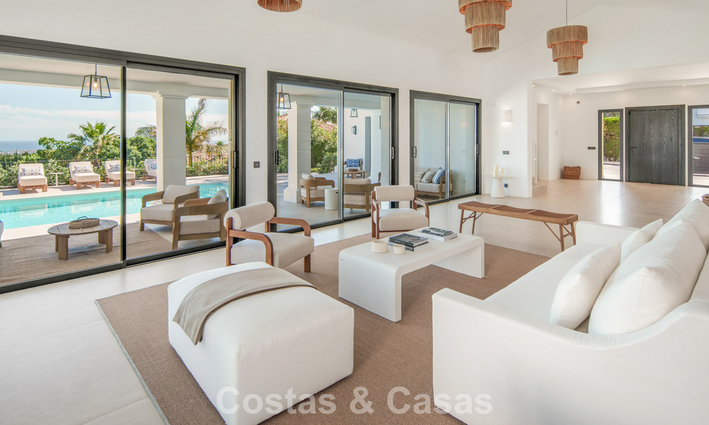 Villa de lujo española contemporánea con vistas panorámicas al mar en venta en Marbella - Benahavís 803380