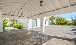 Villa de lujo española contemporánea con vistas panorámicas al mar en venta en Marbella - Benahavís 803398 