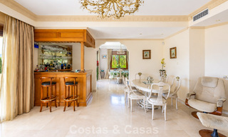 Amplia villa mediterránea con vistas al mar y un fantástico potencial de renovación en venta en La Quinta, Marbella - Benahavís 803485 