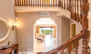 Amplia villa mediterránea con vistas al mar y un fantástico potencial de renovación en venta en La Quinta, Marbella - Benahavís 803499 