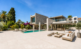 Nueva, exclusiva villa moderna lista para entrar a vivir en venta en una zona de playa cerca de San Pedro, Marbella 803592 