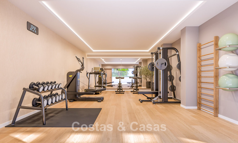 Apartamentos de obra nueva de lujo contemporáneo en venta junto al campo de golf en Estepona 803610