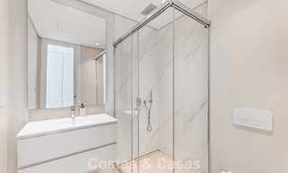 Exclusivo ático dúplex contemporáneo con vistas panorámicas al mar en venta en Marbella - Benahavís 803773 