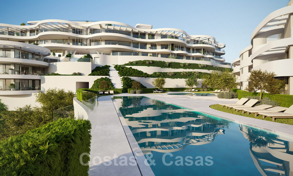 Exclusivo ático dúplex contemporáneo con vistas panorámicas al mar en venta en Marbella - Benahavís 803846