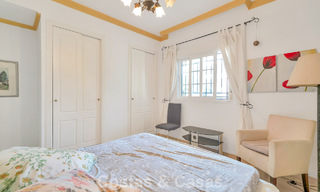 Amplio apartamento con una magnífica terraza en venta a poca distancia de los servicios en Aloha, Nueva Andalucía, Marbella 803642 
