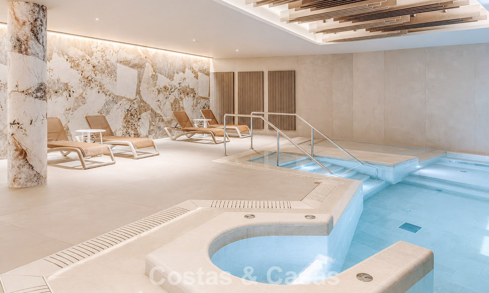 Exclusivo apartamento moderno de 3 dormitorios listo para entrar a vivir en venta en la Milla de Oro de Marbella 803789