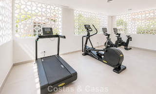 Exclusivo apartamento moderno de 3 dormitorios listo para entrar a vivir en venta en la Milla de Oro de Marbella 803792 