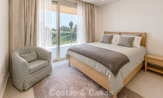 Exclusivo apartamento moderno de 3 dormitorios listo para entrar a vivir en venta en la Milla de Oro de Marbella 803796 