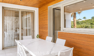 Exclusivo apartamento moderno de 3 dormitorios listo para entrar a vivir en venta en la Milla de Oro de Marbella 803801 