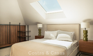 Ático boutique en venta a poca distancia a pie de los servicios y de Puerto Banús, Nueva Andalucía, Marbella 803816 