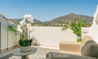 Ático boutique en venta a poca distancia a pie de los servicios y de Puerto Banús, Nueva Andalucía, Marbella 803834 