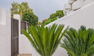 Exclusiva vivienda pareada con solárium en la azotea en venta en la Milla de Oro de Marbella 803897 