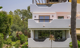 Exclusiva vivienda pareada con solárium en la azotea en venta en la Milla de Oro de Marbella 803909 
