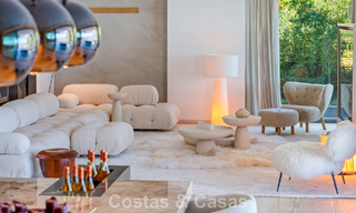 Villa de lujo de primera clase con vistas al mar en venta en una urbanización privada de La Quinta, Marbella - Benahavís 803748 