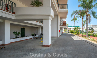Amplio apartamento en venta a poca distancia de la playa y Puerto Banús, Marbella 803961 