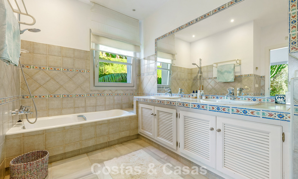 Encantadora villa de estilo medit erráneo en venta en Sierra Blanca, en la Milla de Oro de Marbella 804011