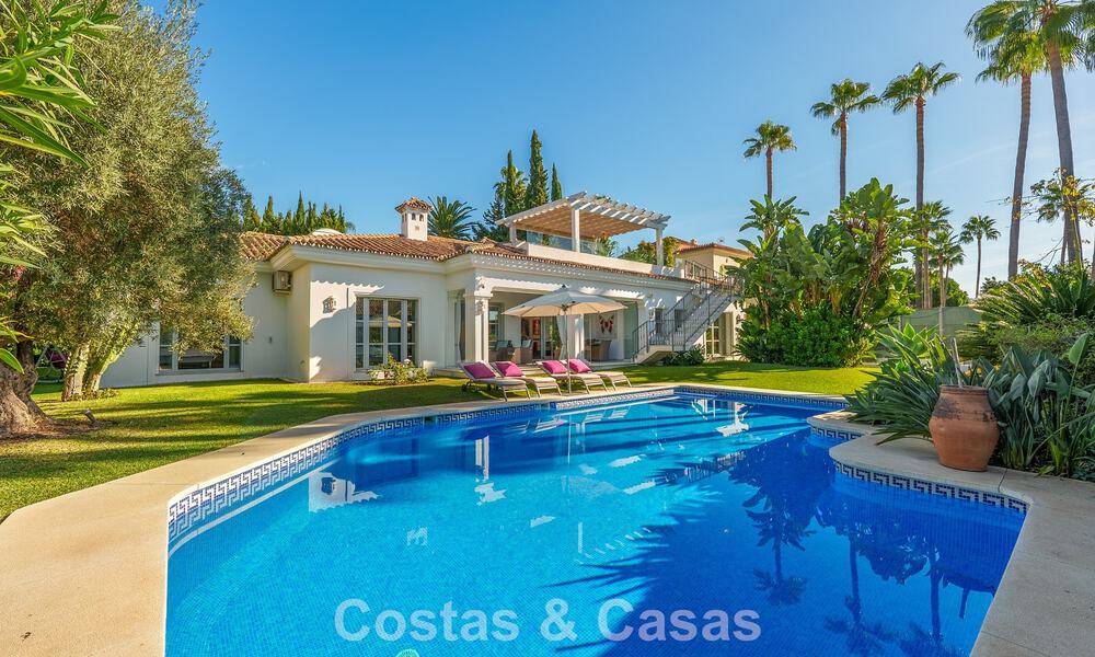 Encantadora villa de estilo medit erráneo en venta en Sierra Blanca, en la Milla de Oro de Marbella 804029