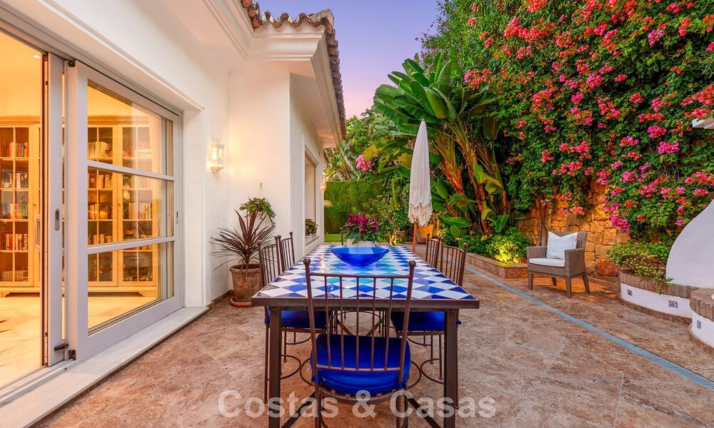 Encantadora villa de estilo medit erráneo en venta en Sierra Blanca, en la Milla de Oro de Marbella 804042