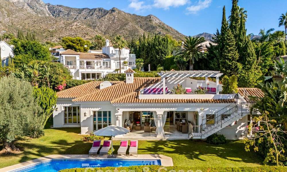 Encantadora villa de estilo medit erráneo en venta en Sierra Blanca, en la Milla de Oro de Marbella 804052