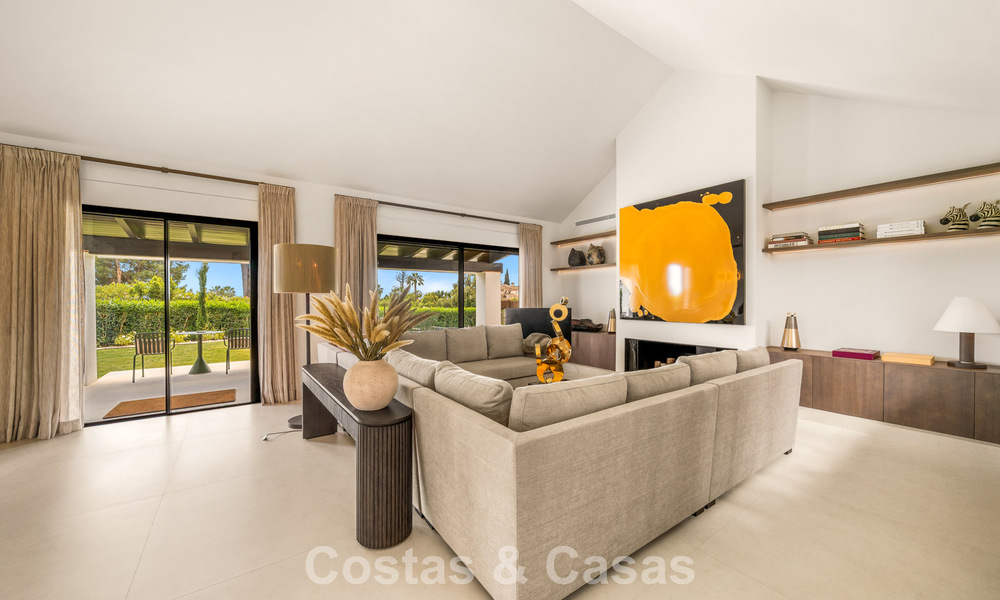 Elegante villa mediterránea reformada en venta en Cascada de Camoján, en la Milla de Oro de Marbella 804157