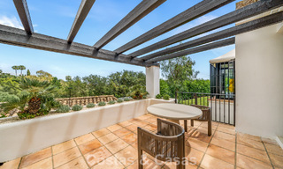 Elegante villa mediterránea reformada en venta en Cascada de Camoján, en la Milla de Oro de Marbella 804160 