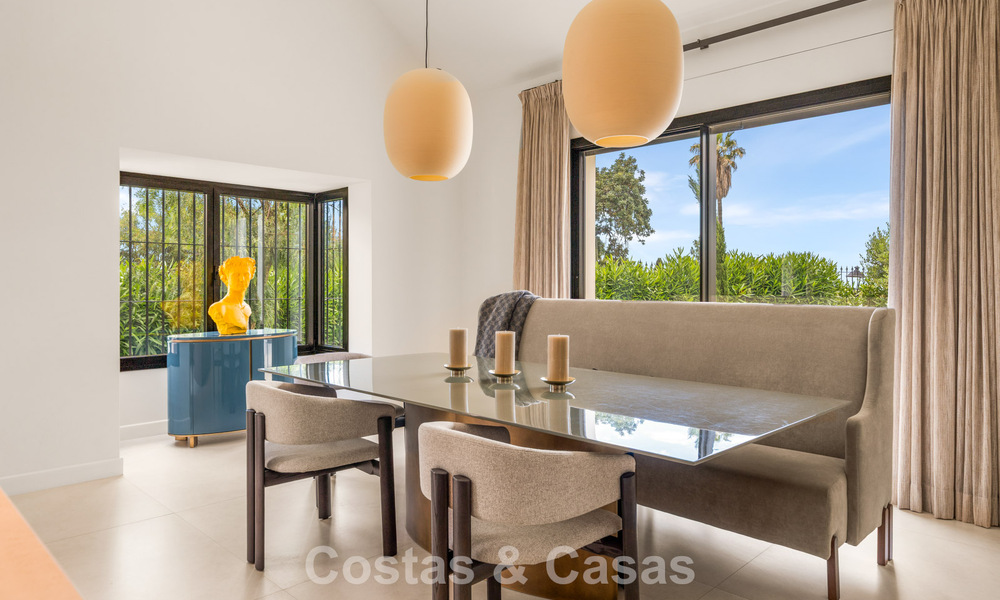 Elegante villa mediterránea reformada en venta en Cascada de Camoján, en la Milla de Oro de Marbella 804168