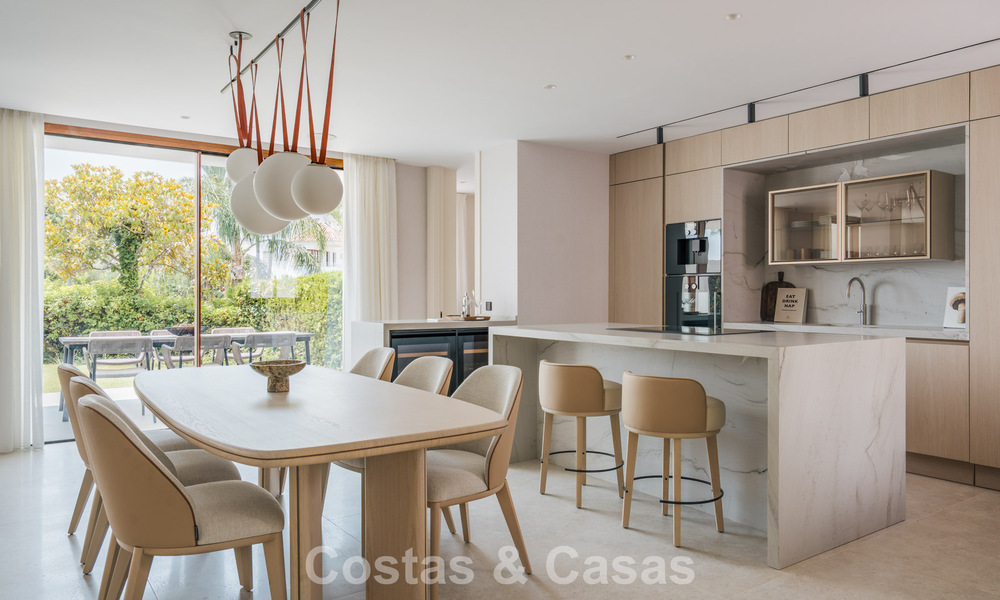Apartamento dúplex con jardín, totalmente reformado, en venta en Nueva Andalucía, Marbella 804203